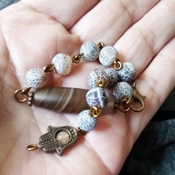 Earth Tones! Lovely Shades of Brown! Mixed Agate Bracelet + Copper + Hamsa Hand - Picture 4 of 10
